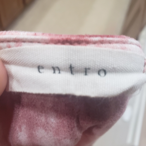 Entro L flutter sleeve cold shoulder tie dye mini super soft shift dress - Picture 6 of 7